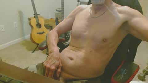 6stringer62 online show from February 2025 09:04:02 AM