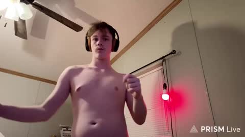 Snapshot of 710lemonade420 chatting on December 2025 03:04:02 AM lemonade online show from December 2025 03:04:02 AM