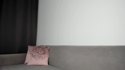 Anna online show from February 2025 10:34:02 PM