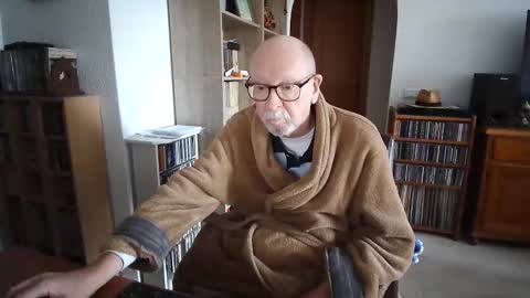  Papi  online show from January 2026 11:03:02 AM