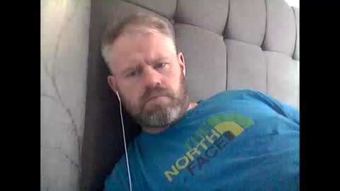 81jonnyx online show from January 2026 12:07:01 PM