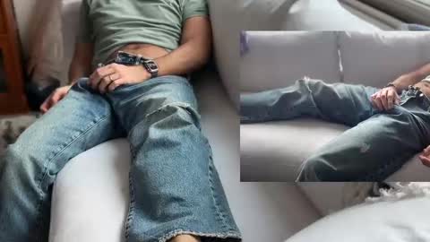 8incher NYC online show from November 2025 07:57:01 PM