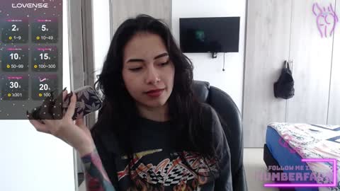 Addison  online show from December 2024 04:32:02 PM