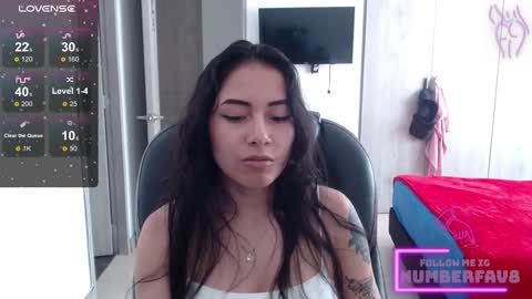 Addison  online show from December 2024 08:47:01 PM