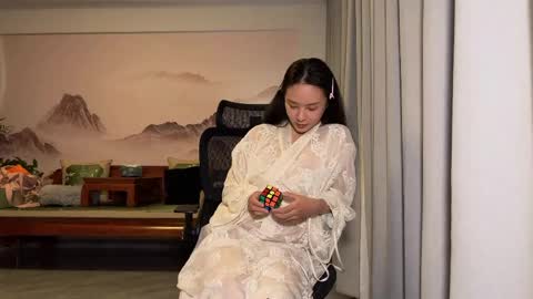 lily online show from May 2026 01:54:02 PM