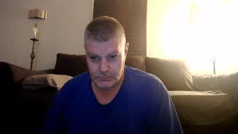 Snapshot of 989guy chatting on June 2026 06:18:02 PM 989guy online show from June 2026 06:18:02 PM