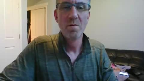 DildoRidingDilf online show from November 2025 11:54:02 PM