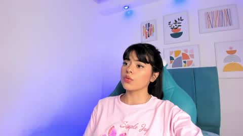 Snapshot of _18alice chatting on April 2026 01:42:02 AM Alice online show from April 2026 01:42:02 AM