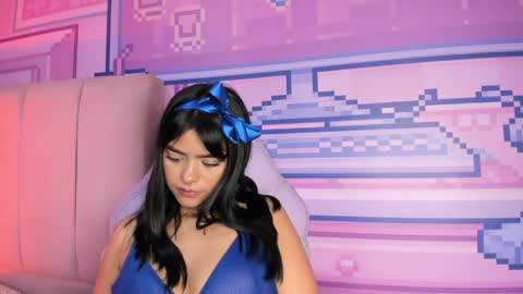 Snapshot of _18alice chatting on May 2026 05:36:01 AM Alice online show from May 2026 05:36:01 AM