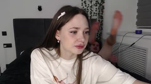 Snapshot of _52_ chatting on December 2024 10:34:01 PM EMILY AND  MARCUS online show from December 2024 10:34:01 PM