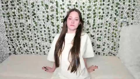 Snapshot of _52_ chatting on February 2025 04:31:01 AM EMILY AND  MARCUS online show from February 2025 04:31:01 AM