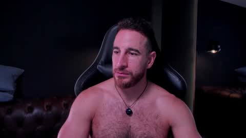 _adamcoper_ online show from November 2025 03:45:02 PM