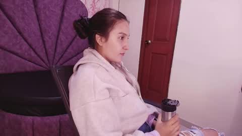  Alaia online show from January 2026 12:07:01 PM