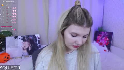 Alexa online show from October 2025 05:00:01 PM