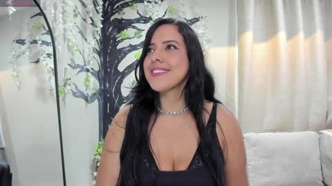 Snapshot of _alice08_ chatting on May 2026 12:00:02 PM online show from May 2026 12:00:02 PM
