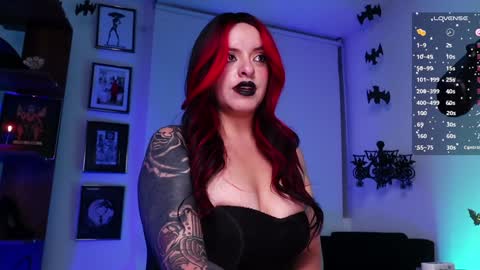 Snapshot of _alice_d chatting on December 2024 11:19:02 PM Miss Alice My internet sucks these days see you soon online show from December 2024 11:19:02 PM