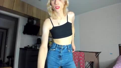 Gaylord online show from December 2025 09:36:01 AM