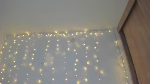 Snapshot of _allisongomez chatting on January 2026 01:08:01 AM _allisongomez online show from January 2026 01:08:01 AM