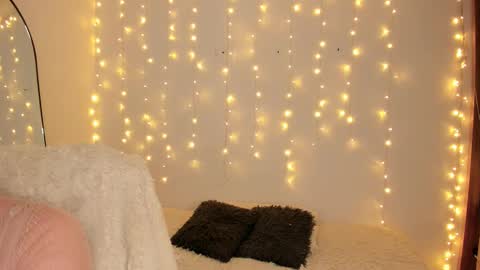 Snapshot of _allisongomez chatting on January 2026 01:00:02 AM _allisongomez online show from January 2026 01:00:02 AM