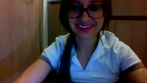 Snapshot of _alyson chatting on June 2026 08:32:02 PM _alyson online show from June 2026 08:32:02 PM