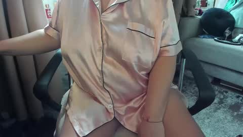 lisa online show from November 2025 11:01:02 AM