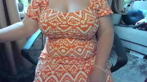 Snapshot of _alyssia_ chatting on June 2026 11:46:01 AM lisa online show from June 2026 11:46:01 AM