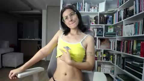 Snapshot of _amywhite chatting on June 2026 02:36:02 AM _amywhite online show from June 2026 02:36:02 AM