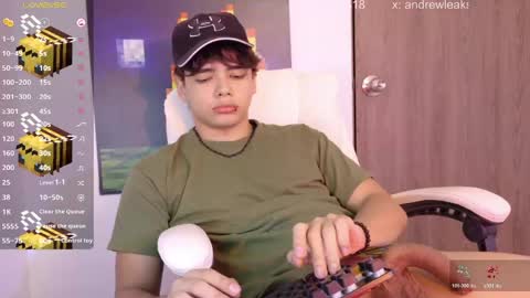 _an_drew18 online show from May 2026 02:35:01 PM