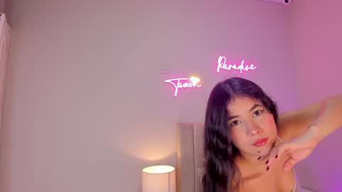 ngela  online show from January 2025 12:18:01 PM