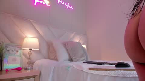 ngela  online show from February 2026 11:25:02 AM