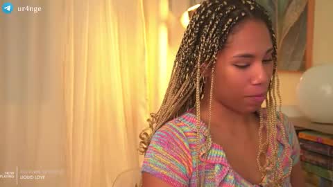 Angie -  online show from November 2025 12:33:01 AM