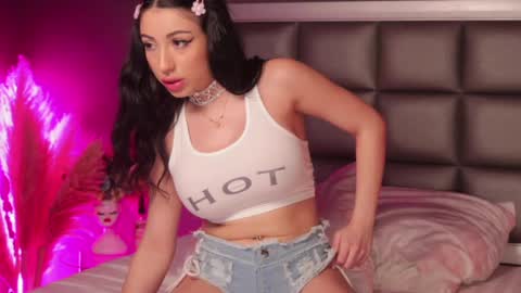 Anna online show from February 2025 02:40:02 AM