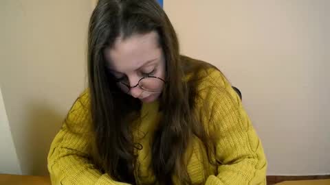 Anna online show from January 2025 10:38:01 AM