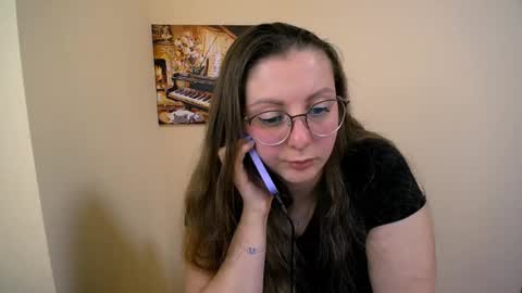 Anna online show from February 2025 10:48:02 AM