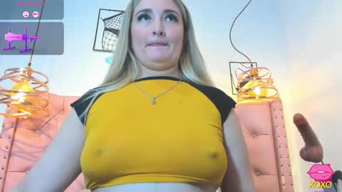 _antonella_11 online show from January 2026 09:53:02 PM