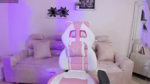    online show from April 2026 12:18:02 PM