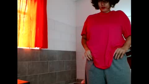 Snapshot of _atenea_golden chatting on April 2026 02:06:01 PM atenea online show from April 2026 02:06:01 PM