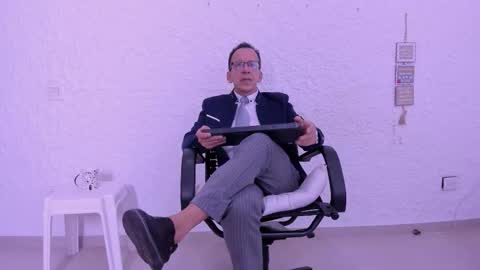 _axelking_ online show from February 2026 11:39:01 AM