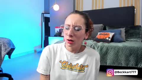 Sofia online show from March 2026 04:24:02 PM