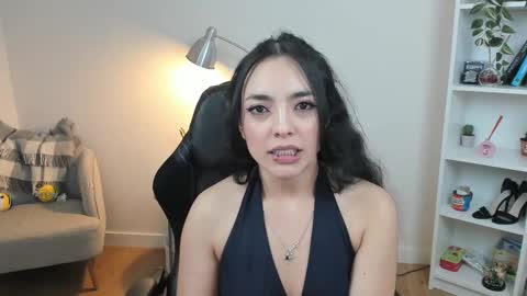 Bella Evans online show from March 2025 12:20:01 PM