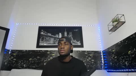 Snapshot of _black_stallion chatting on September 2025 11:16:01 PM Andrew online show from September 2025 11:16:01 PM