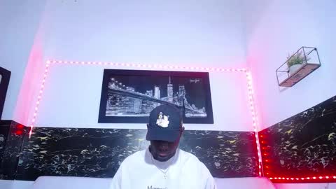 Snapshot of _black_stallion chatting on September 2025 03:18:02 AM Andrew online show from September 2025 03:18:02 AM