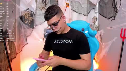 _blake_boy online show from October 2025 07:14:02 PM