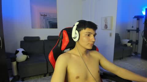 B L A K E online show from December 2024 07:00:01 AM