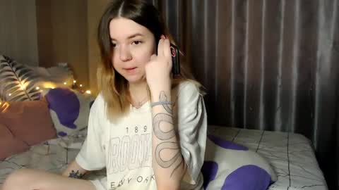 Elizabeth online show from July 2026 01:03:01 PM