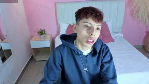 Snapshot of _camilo_ortiz chatting on May 2026 08:16:02 PM camilo online show from May 2026 08:16:02 PM