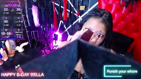 Bella online show from February 2025 03:33:01 AM
