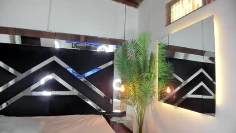 Candy online show from November 2025 05:56:02 PM