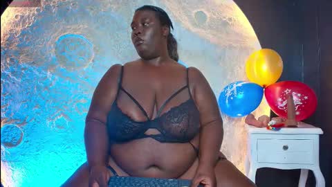 Caro. online show from October 2025 08:49:02 PM