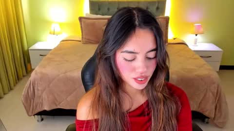 Snapshot of _charlotte_evans_2 chatting on September 2025 09:07:02 PM Charlote online show from September 2025 09:07:02 PM